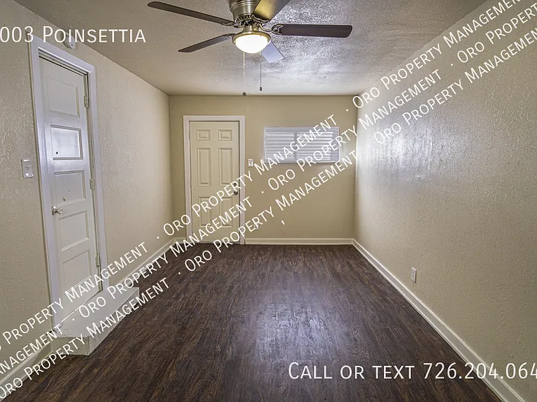 1003 Poinsettia — Photo 14