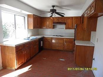 2nd image of 5006 Willowhaven