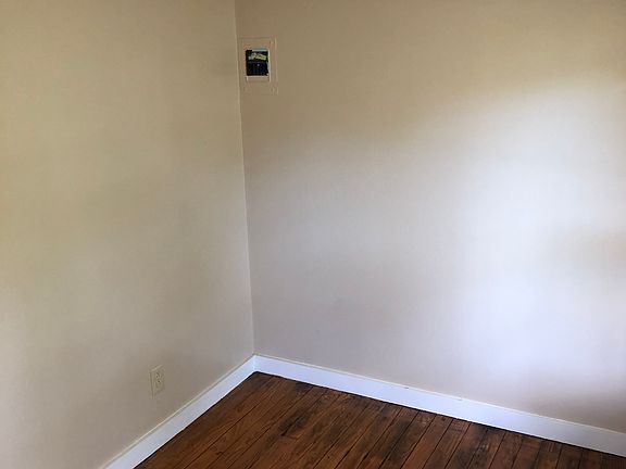 2nd image of 420 N Brown St