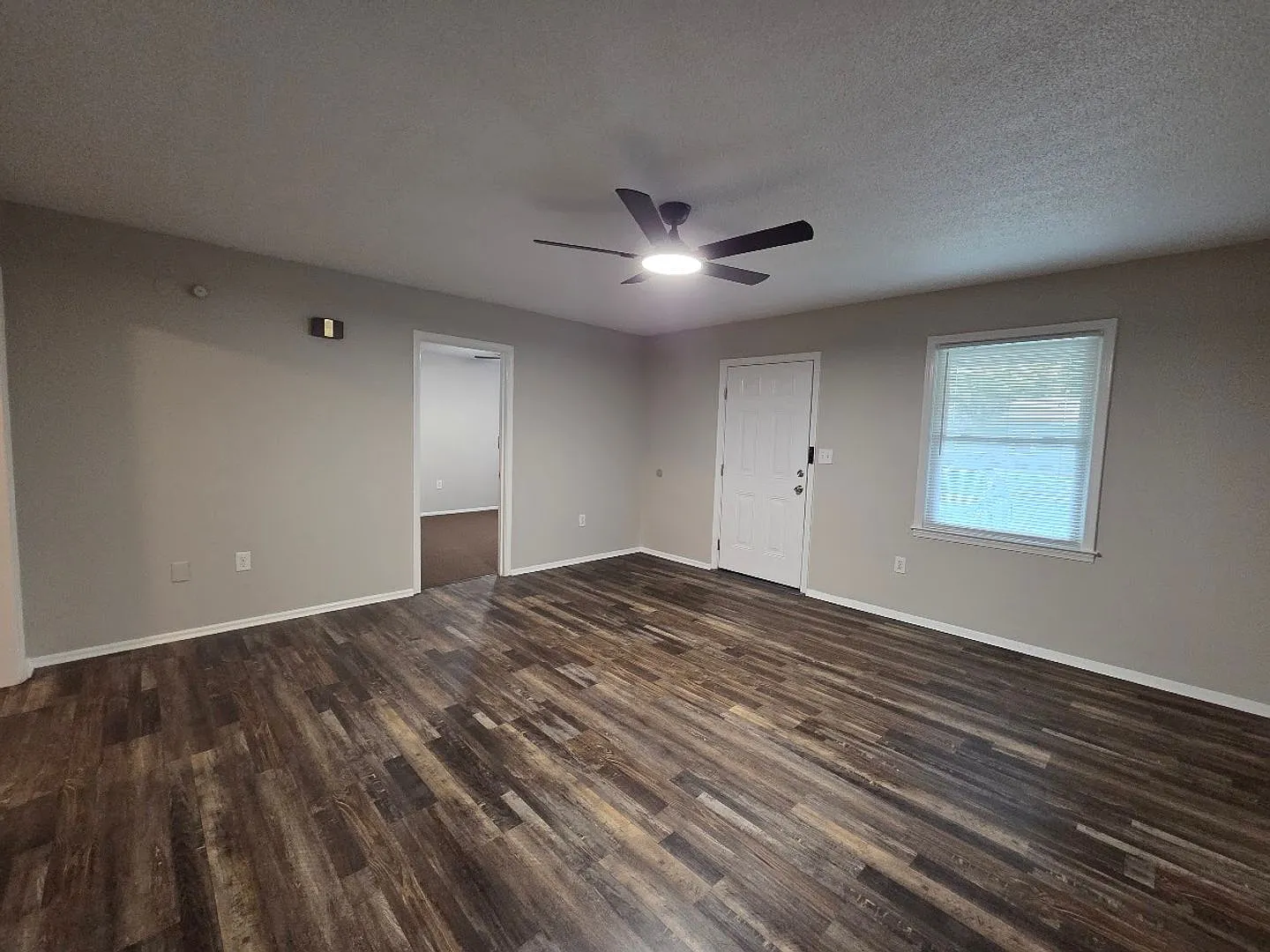 Camellia Court — Photo 3