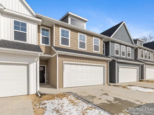 3331 Kings River St SW Unit 44, Wyoming, MI 49418