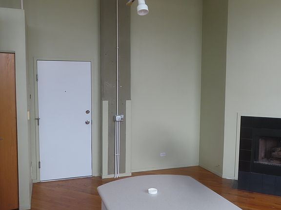 3rd image of 601 Linden Pl APT 311