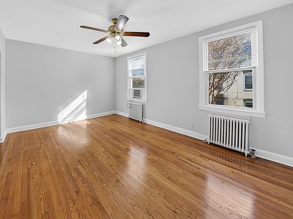 5th image of 4701 Ravenswood Rd APT 14