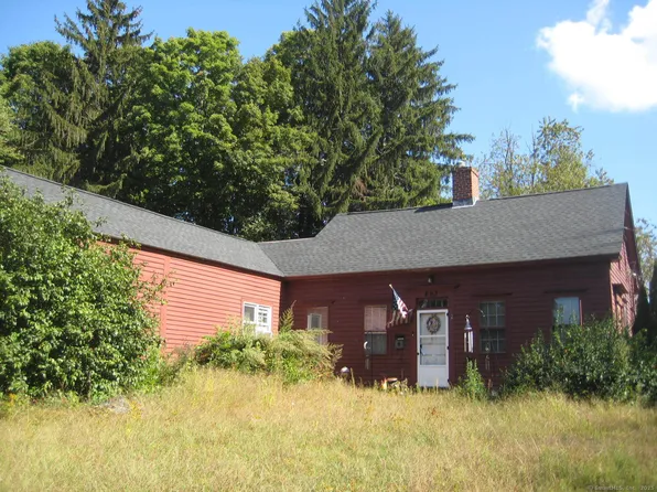 463 Pearl Lake Road, Waterbury, CT 06706