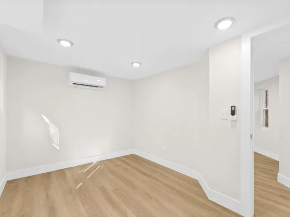 102 Palisade Avenue image 22 of 36