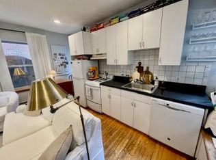 13 Thacher Ct APT 5, Boston, MA 02113