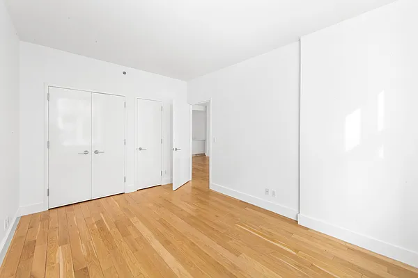 Rented by Nest Seekers International | media 12