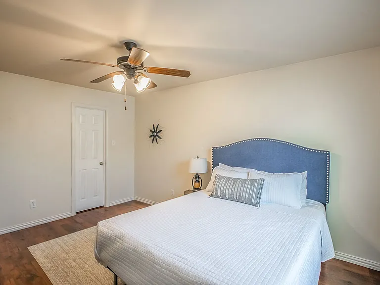 6801 Sandshell Blvd — Photo 22
