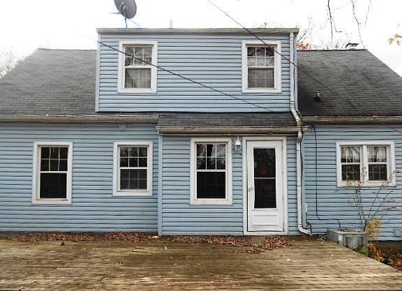 2nd image of 242 Elmhurst Ave
