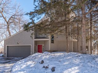 7508 W 77th St, Chaska, MN 55318