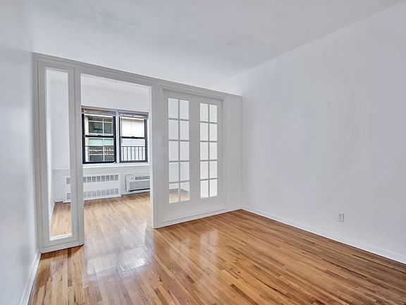 2nd image of 317 W 54th St APT 4E