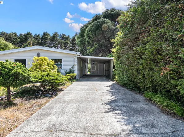 1600 Rhododendron Dr Space 429, Florence, OR 97439