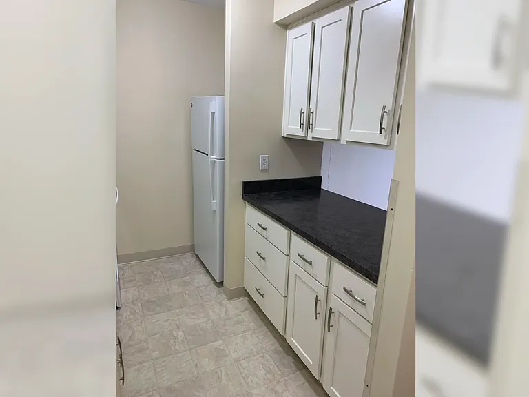Orchard Terrace Apartments — Photo 23