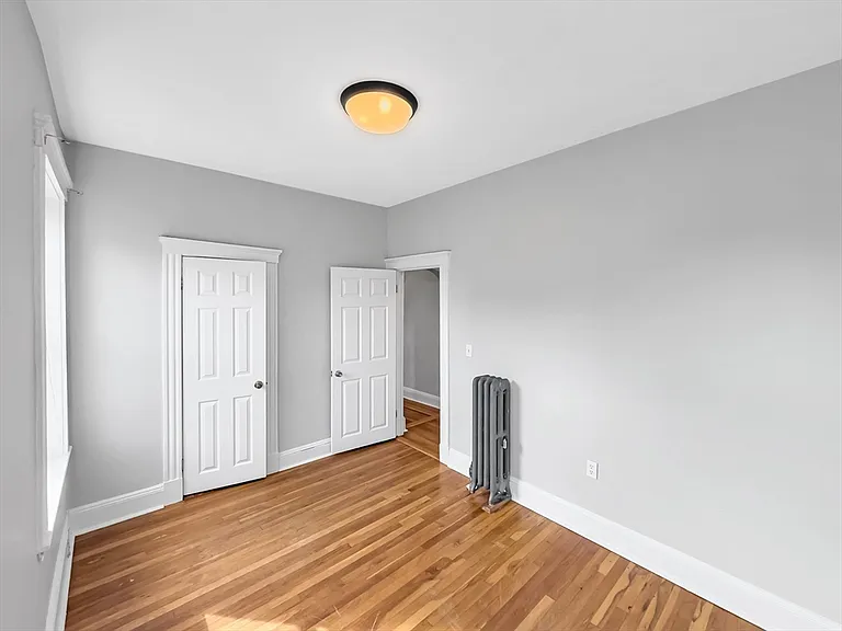 595 Centre St #3 — Photo 10