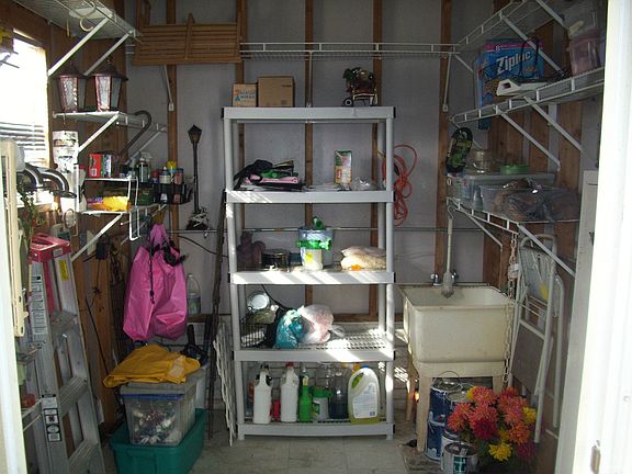 Shed