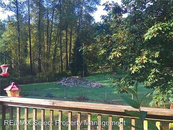 3rd image of 29615 SE 281st St