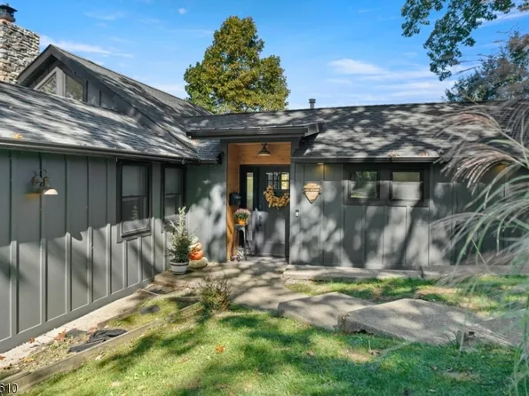340 W Shore Trl, Sparta Twp., NJ 07871