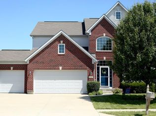 6202 Eagle Lake Dr, Zionsville, IN 46077
