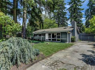 22405 56th Ave W, Mountlake Terrace, WA 98043