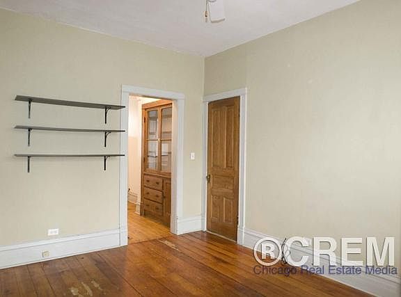 5th image of 1252 W Webster Ave #1