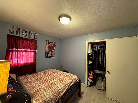 4th image of 159 Pinevilla Dr