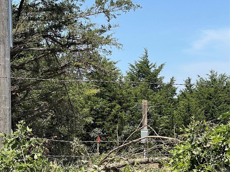 2nd image of 1918 W Texaco Rd
