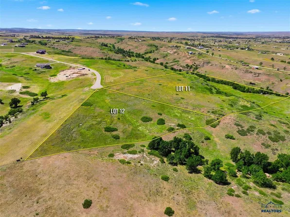 12 Double Tree Cir, Belle Fourche, SD 57717