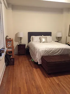 Rented by JMG Properties | media 8