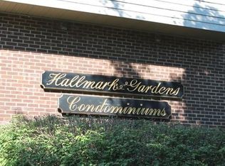 9 Hallmark Gdns APT 6, Burlington, MA 01803