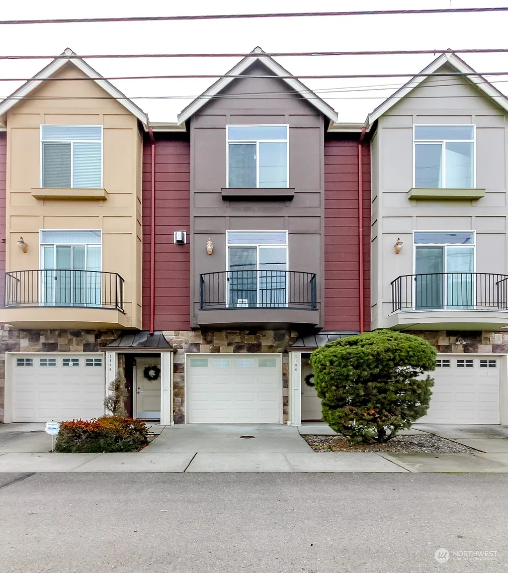 2106 Court G photo 1