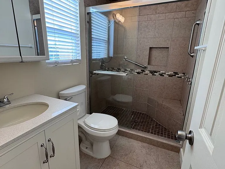 25424 S Wyoming Ave — Photo 12