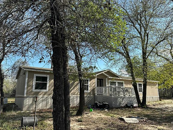 3rd image of 1100 Big Leaf Rd