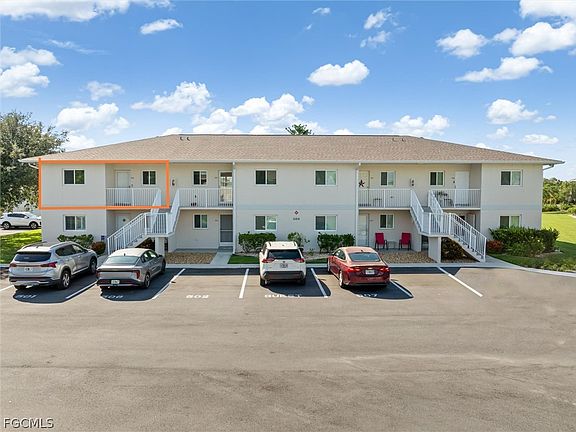 2nd image of 12538 SW Kingsway Cir APT 505