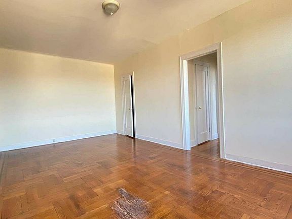 5th image of 44-15 43rd Ave #6L