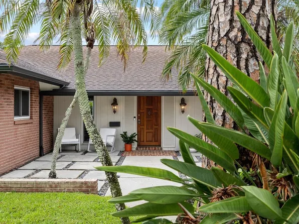 1201 87th Ave N, Saint Petersburg, FL 33702