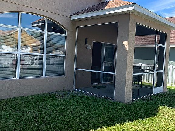 2nd image of 2620 Arrowpointe Dr