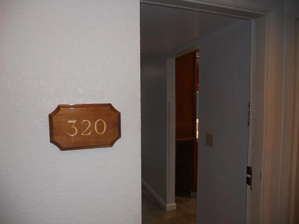 1400 Carpentier Street — Photo 3