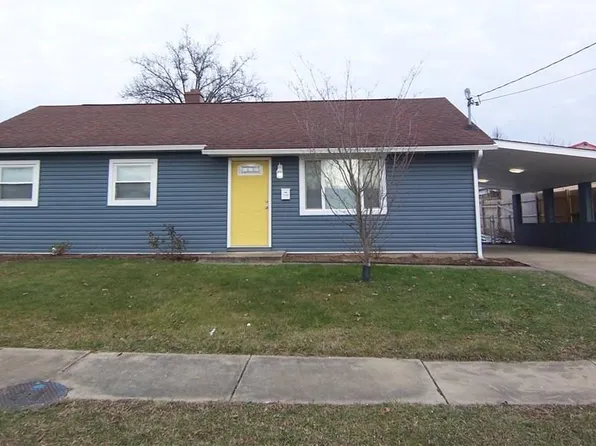 2205 Capital Dr, Parkersburg, WV 26101