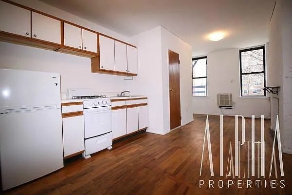 Rented by Alpha Properties NYC I LLC | media 39