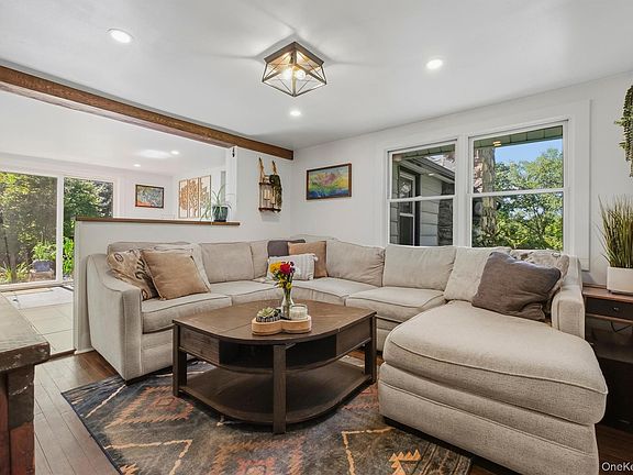 5th image of 136 Bundy Hill Road