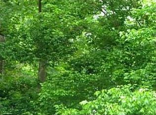 67 Chapelwood Rd, Elkview, WV 25071