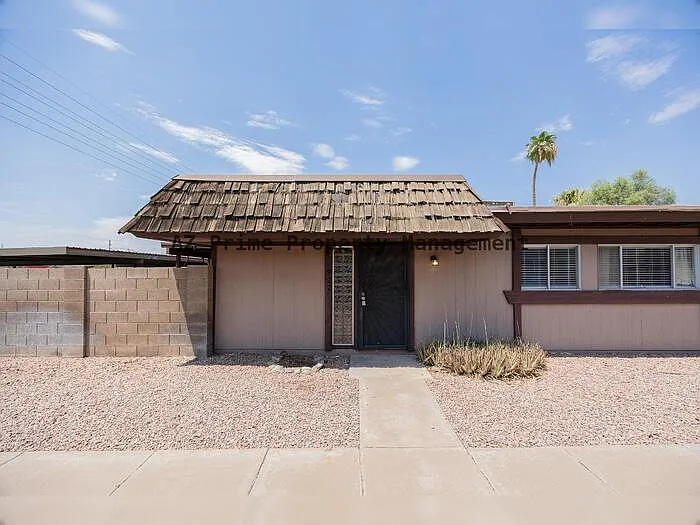 922 S Acapulco Ln #C — Photo 2