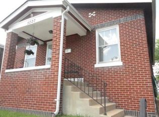 5227 Gresham St, Saint Louis, MO 63109
