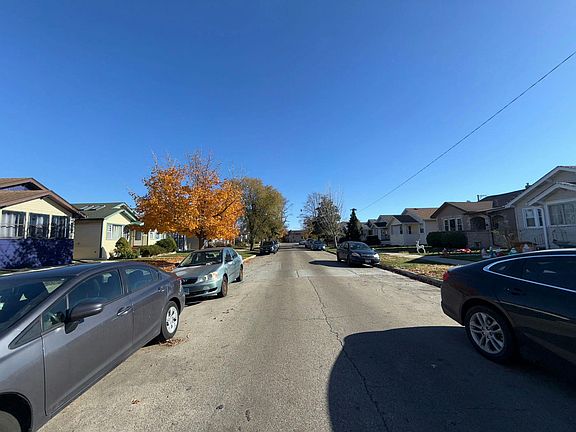 4th image of 5534 W Warwick Ave