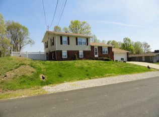 5195 Oakland Blvd, Portsmouth, OH 45662