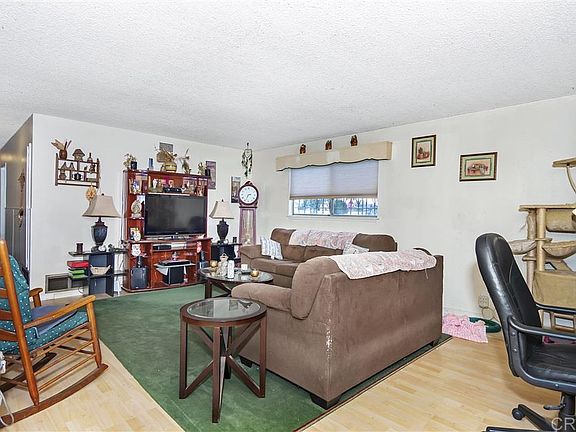 3rd image of 1736 Hermes St