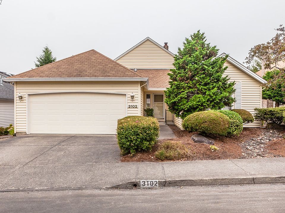 1st image of 3102 SE 161st Ave