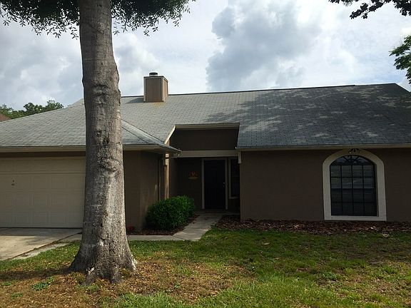 2nd image of 1021 Gould Pl