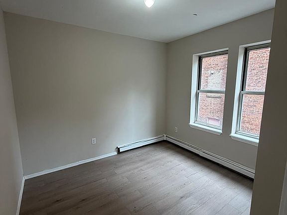 3rd image of 144 Brunswick St #1A