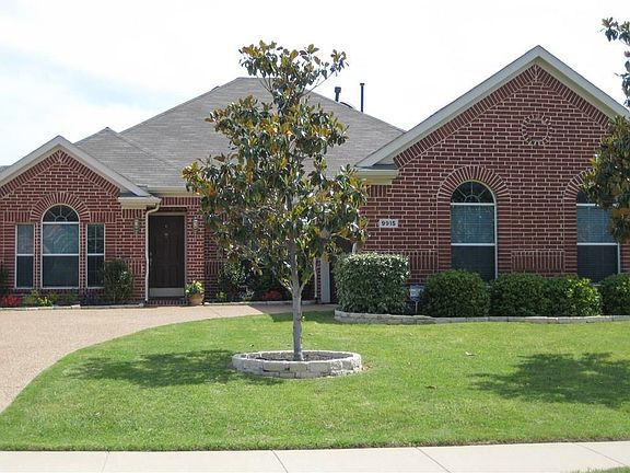 2nd image of 9915 Knoll Trace Way